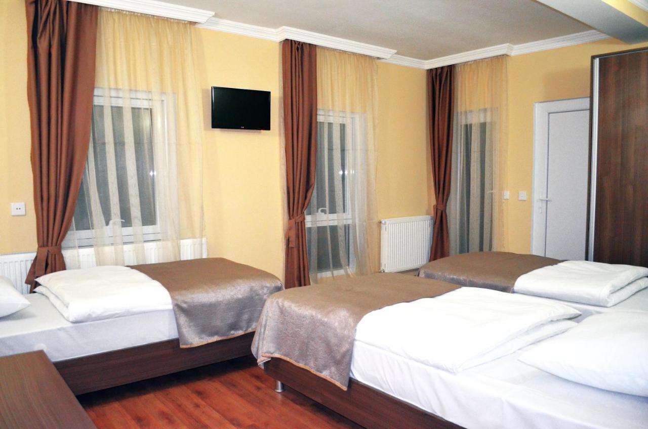 Hotel Toni 古多里 外观 照片