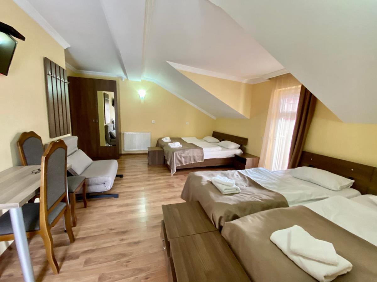 Hotel Toni 古多里 外观 照片